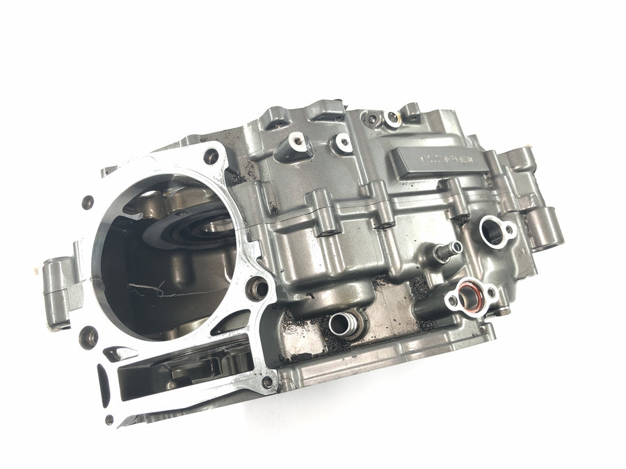 Yamaha MT 03 RM02 [2007] - carter moteur carter moteur bloc moteur carter vide