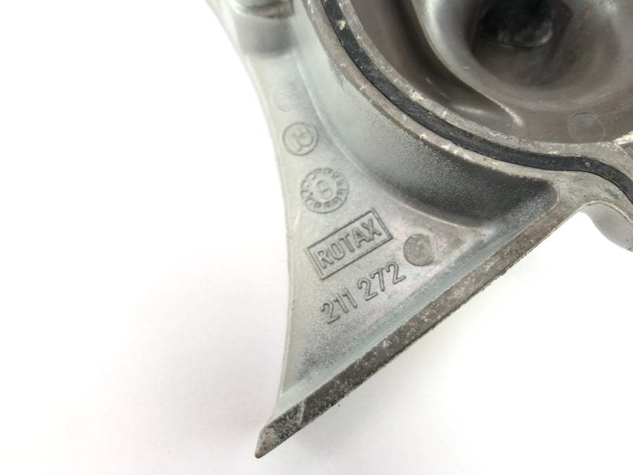 BMW F 650 GS R13 [2002] - Couvercle de couverture de la pompe à eau Cover Cover Cover Coltant