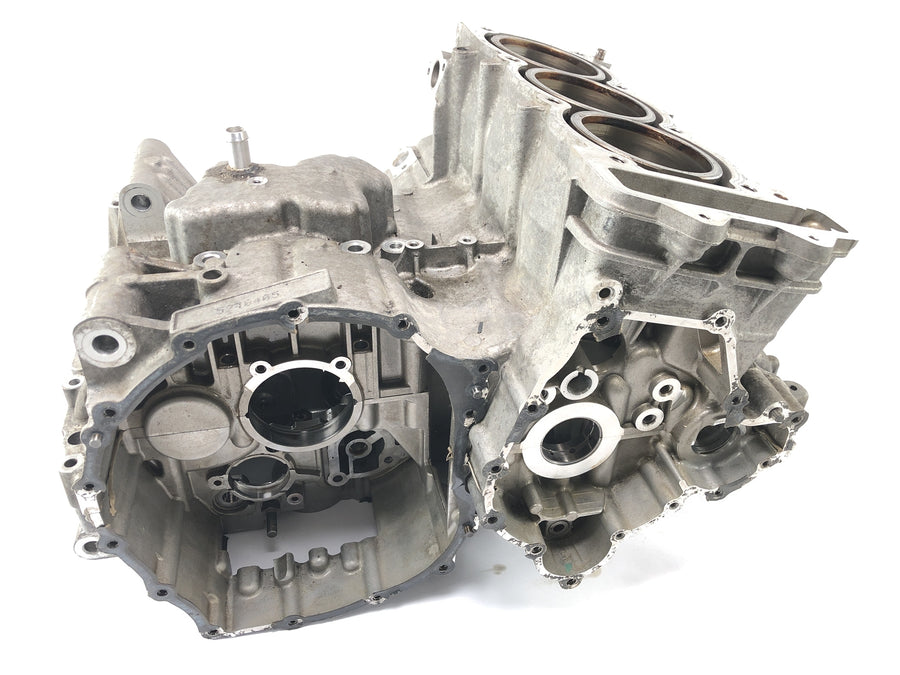 Triumph sprint ST 1050 [2005] - Motor housing empty housing cylinder block with piston