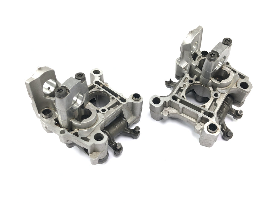 BMW R 1200 R R1ST [2008] - camshaft bearing block rocker arm block valve train holder pair