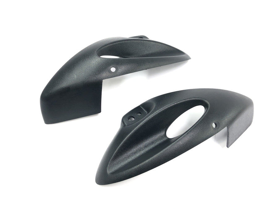 Triumph Tiger 955i 709EN [2003] - Indicator bracket front fairing side cover