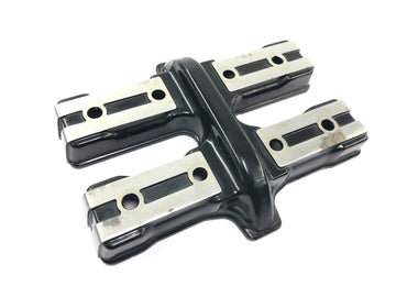 Yamaha V Max 1200 2LT [1998] - Front valve cover