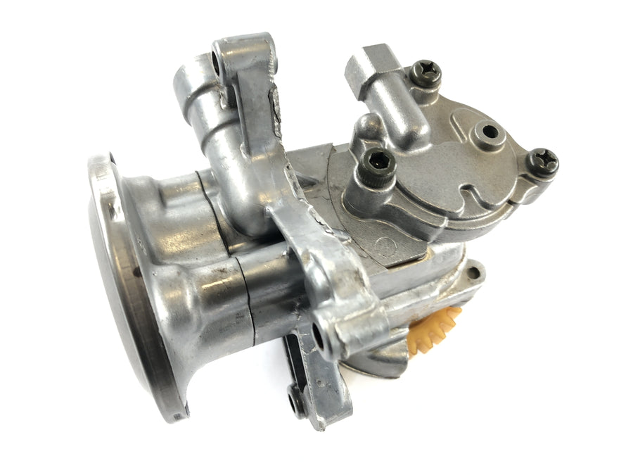 Yamaha V Max 1200 2we [1996] - oil pump with oil pipes