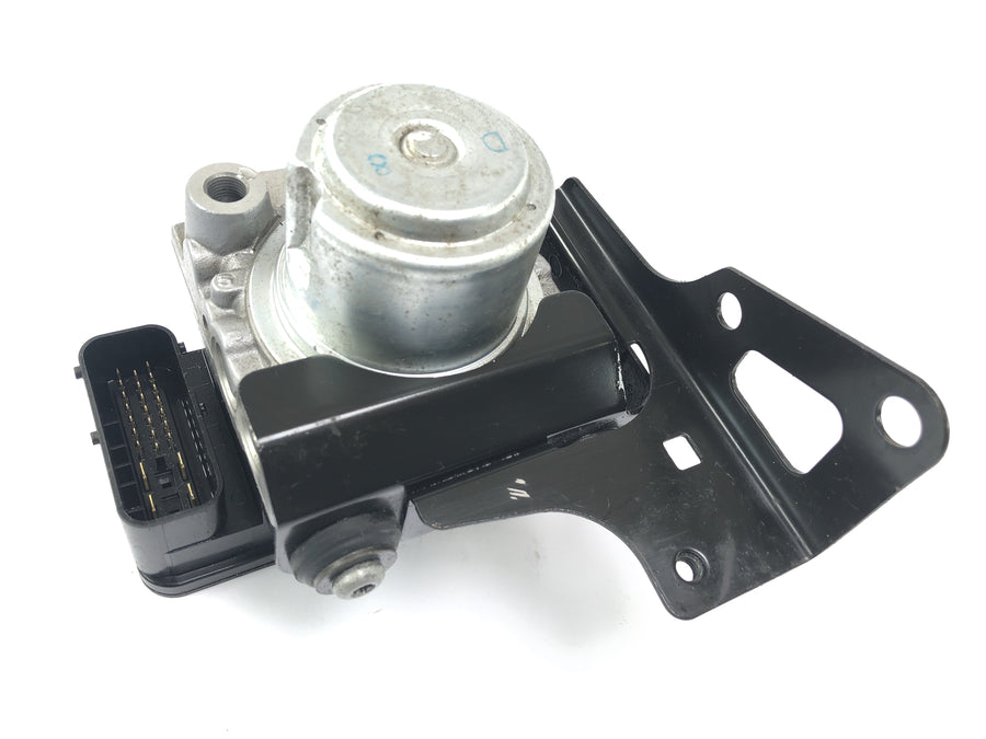 Triumph Sprint ST 1050 [2005] - ABS control unit ABS module ABS Block