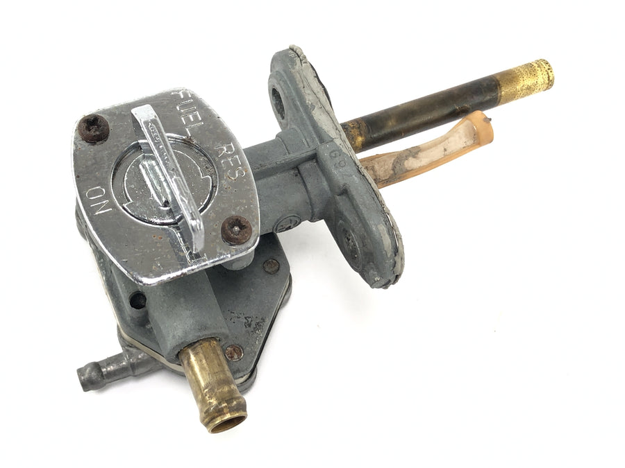 KAWASAKI ZR7 ZR750F [1999] - Tap de carburant à essence