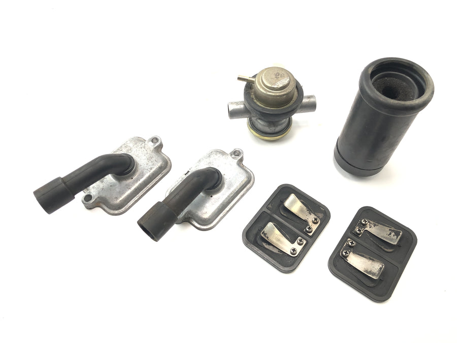 Kawasaki ZX 12 R ZXT20A [2001] - Valve cover membrane housing exhaust gas recirculation