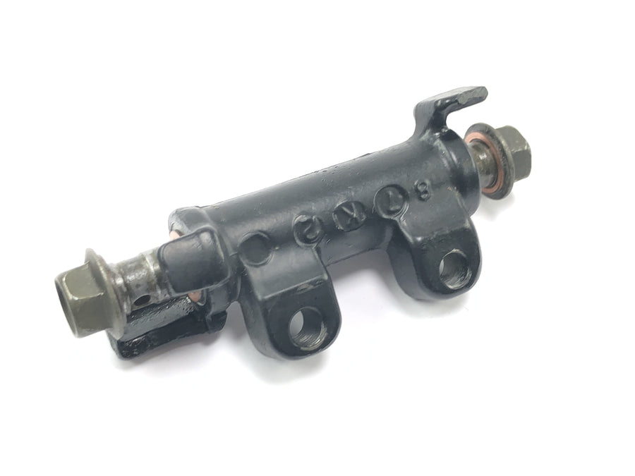 Yamaha V Max 1200 2LT [1998] - Front brake distributor