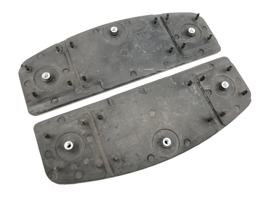 Suzuki Intruder VL 1500 AL [2000] - running board rubber pad footrest driver pair