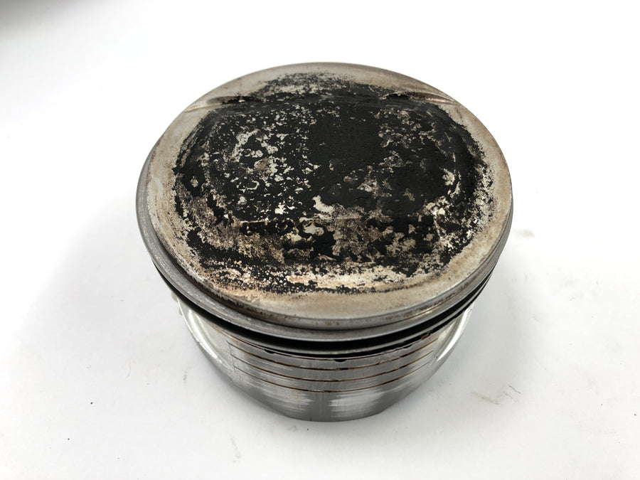 Yamaha XT 600 Zenere 34L [1985] - cylinder with pistons