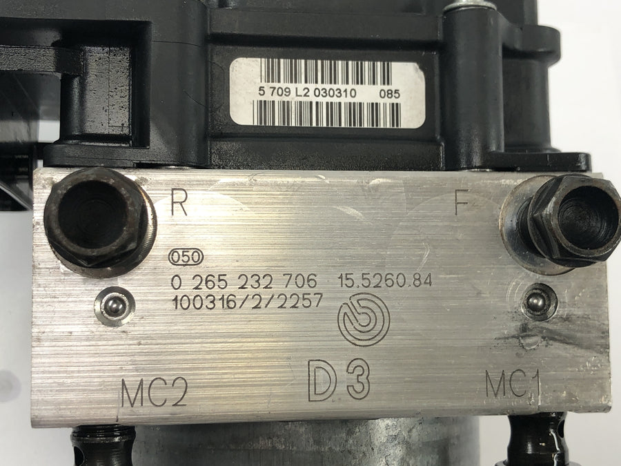Ducati Multistrada 1200 S Touring [2009] - ABS hydraulic unit ABS block