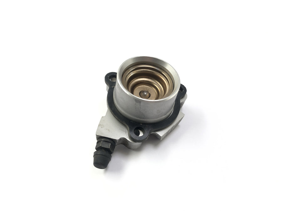 Kawasaki VN-15 VNT50A [1989] - clutch slave cylinder