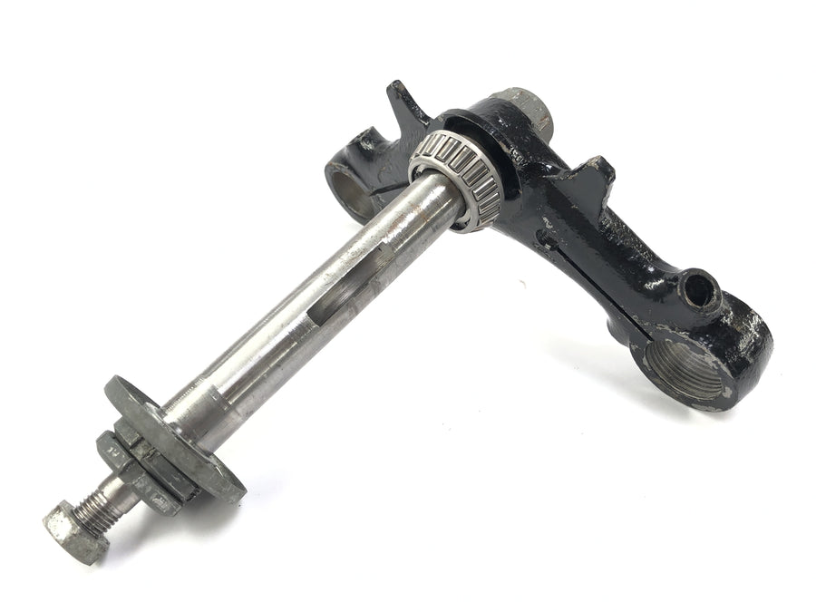 Moto Guzzi V7 Special [1971] - lower triple clamp