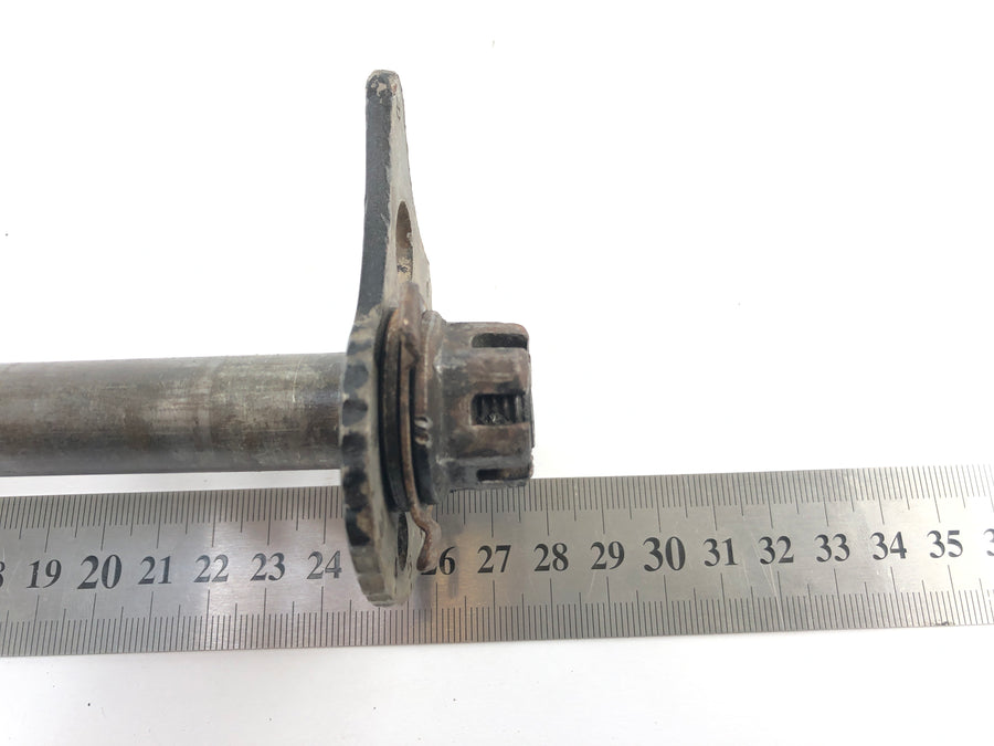 Yamaha XT 550 5Y3 [1982] - rear axle with chain tensioner