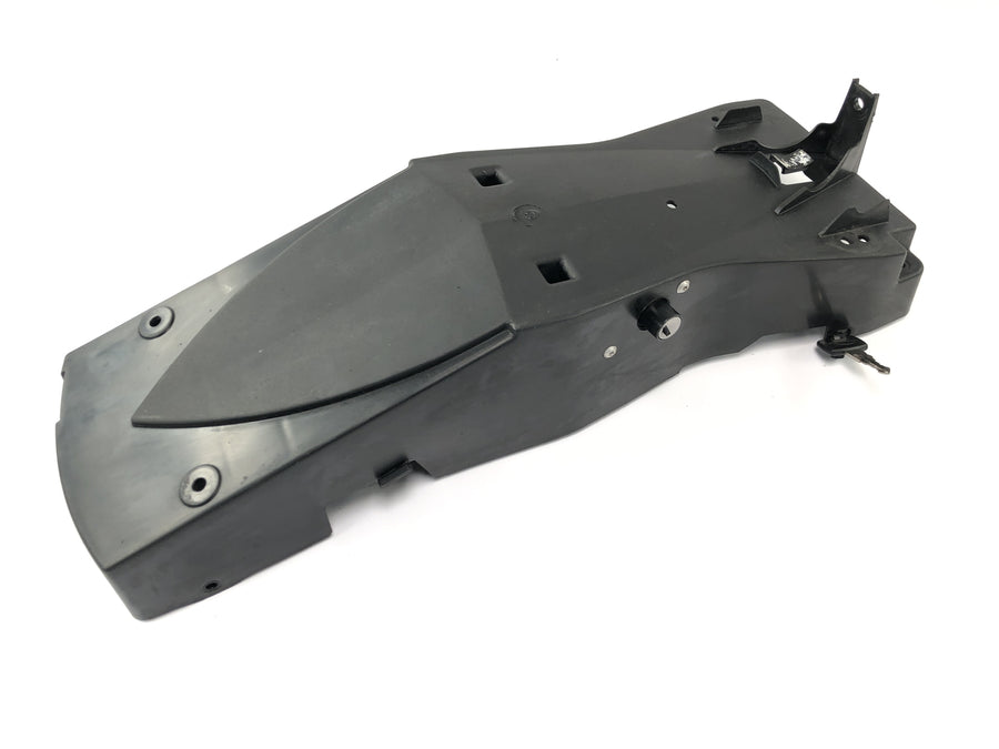 Triumph Speed Triple 1050 515NJ [2007] - Rear fairing, rear inner fairing, rear passage