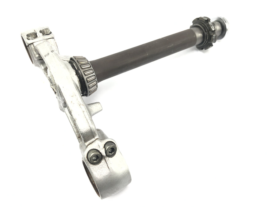 Kawasaki Zephyr 750 ZR750C [1994] - Lower fork bridge steering head bridge
