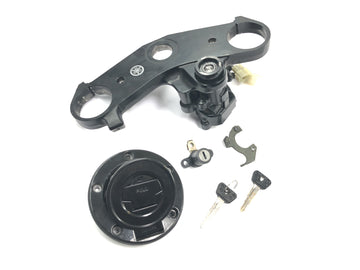 Yamaha YZF R1 RN04 [2001] - Kit serrure avec serrure de contact, bouchon de réservoir, antivol de direction, pont de fourche en haut
