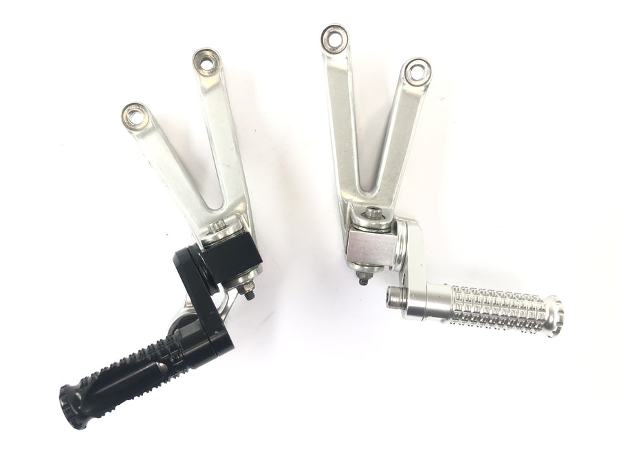 Yamaha YZF R1 RN01 [1998] - Footrests Pediac Set on the right and left