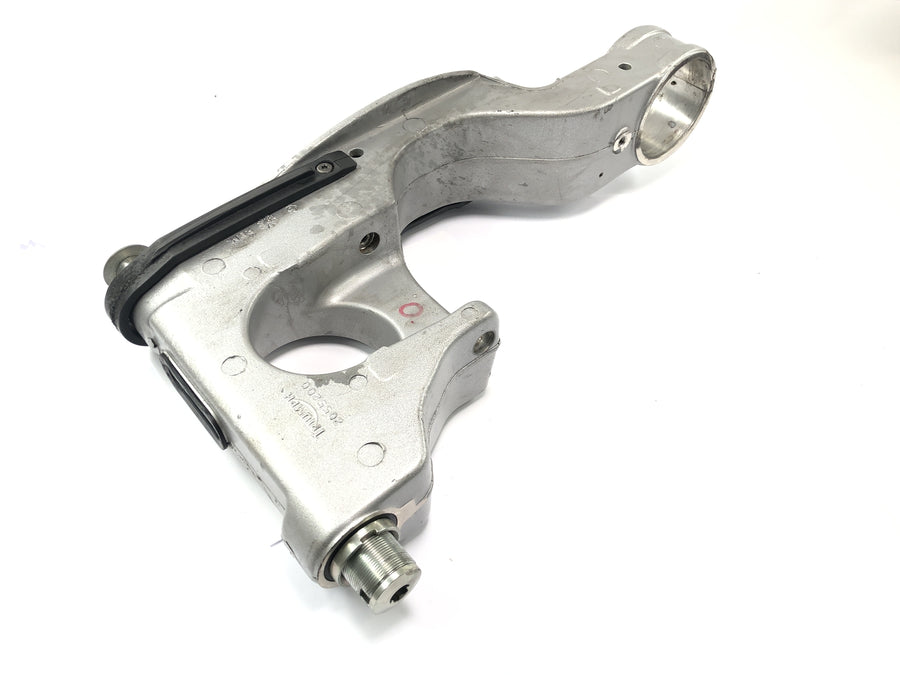 Triumph Speed ​​Triple T509 [1998] - Rear swing arm