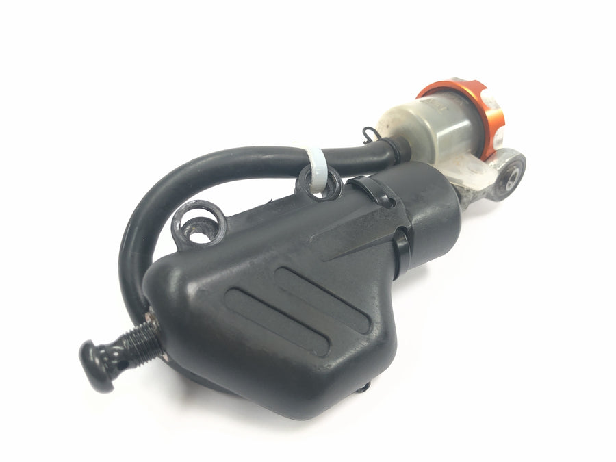 KTM Duke 690 A3 [2012] - Rear brake cylinder brake pump master cylinder foot brake pump