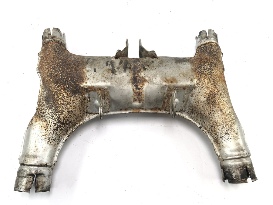 Honda GL 500 Silverse PC02 [1982] - pipeline distribué par tube de refroidissement du moteur.