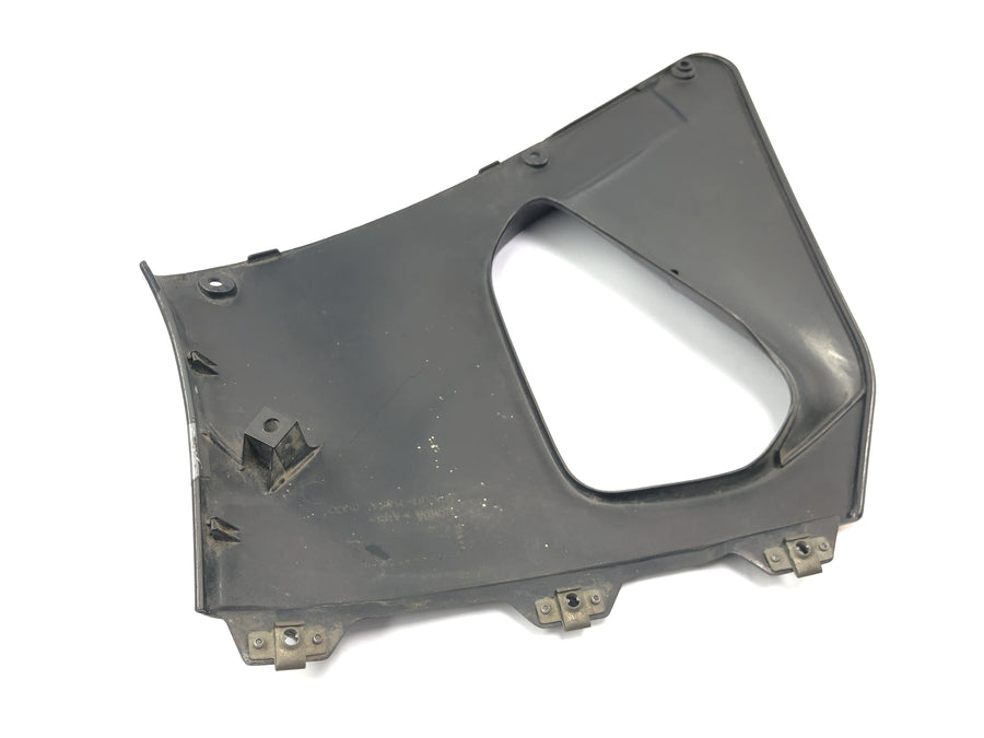 Honda CBR 900 RR Fireblade SC33 [2000] - Front center left side panel maintenance cover panel
