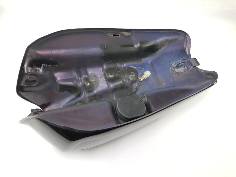 KAWASAKI Z 1100 KZZ10A [1984] - Tank Tank à l'intérieur de Rusty
