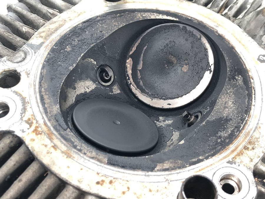 Ducati Multistrada 1000 DS [2003] - Zylinderkopf vorne Ventiltrieb liegender Zylinder