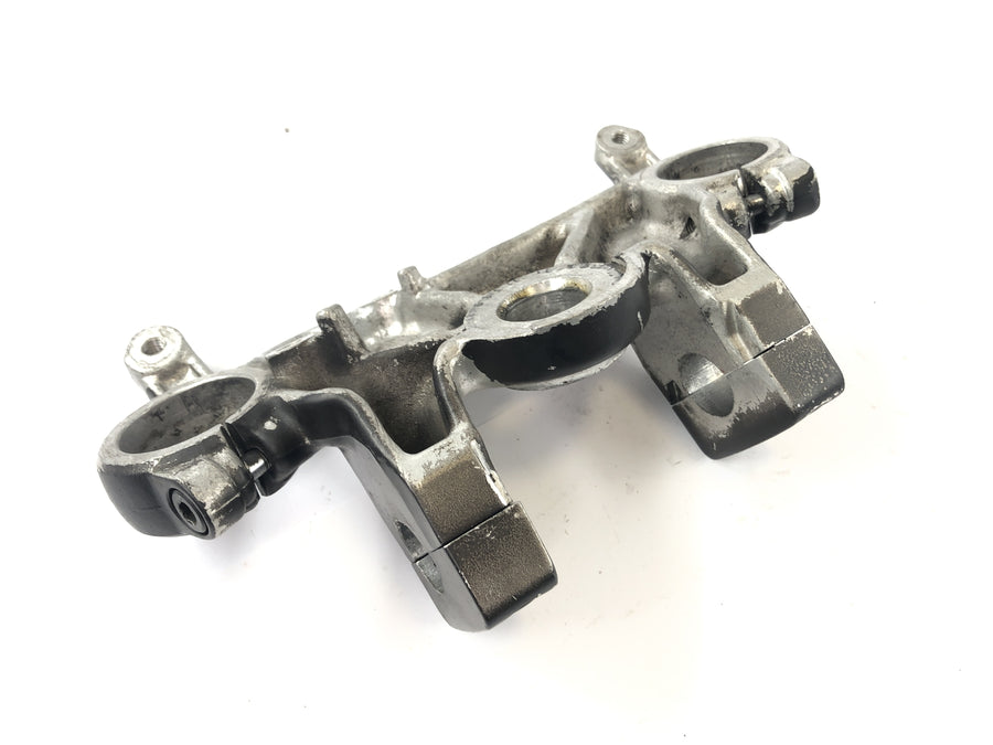 Honda CBX 650 E RC13 [1983] - Fork Bridge au-dessus du plateau de fourchette