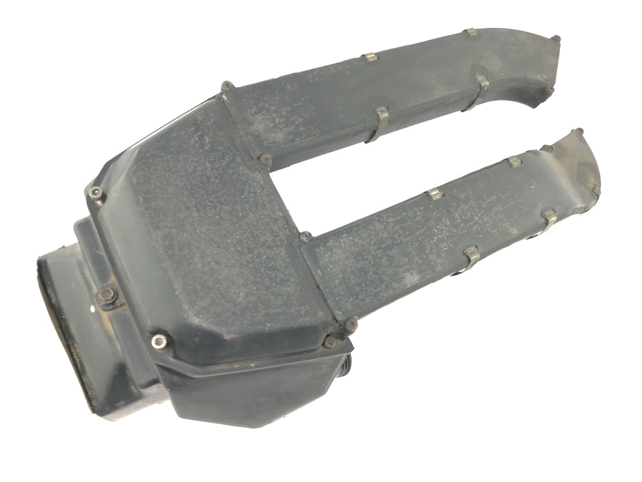 Kawasaki GPZ 1000 RX ZXT00A [1986] - Air filter box air filter housing airbox