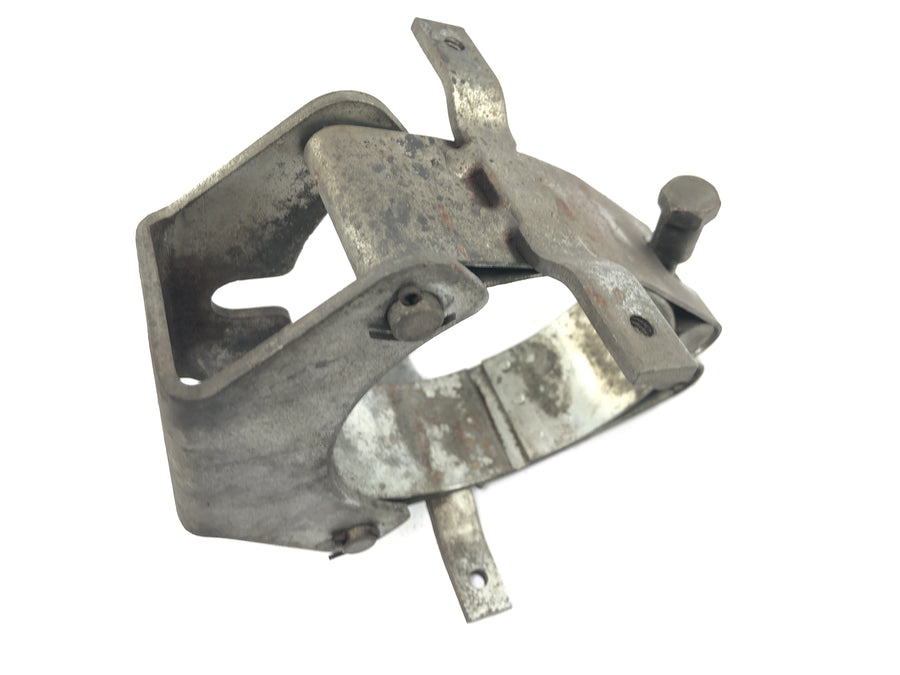 Moto Guzzi V7 Special [1971] - Alternator holder bracket alternator