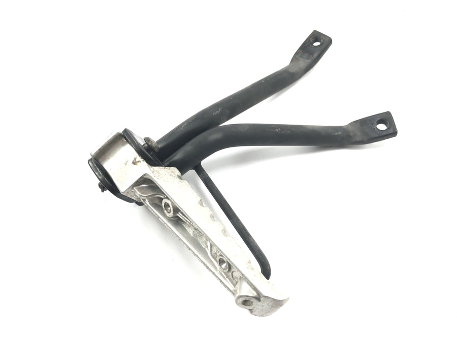 Yamaha WR 125 X DE07 [2010] - Pillion footrest, rear left passenger footrest with bracket