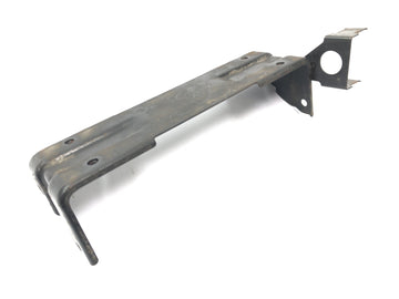 Suzuki GSX-R 1100 W GU75 C [1994] - Bracket fairing holder retaining plate