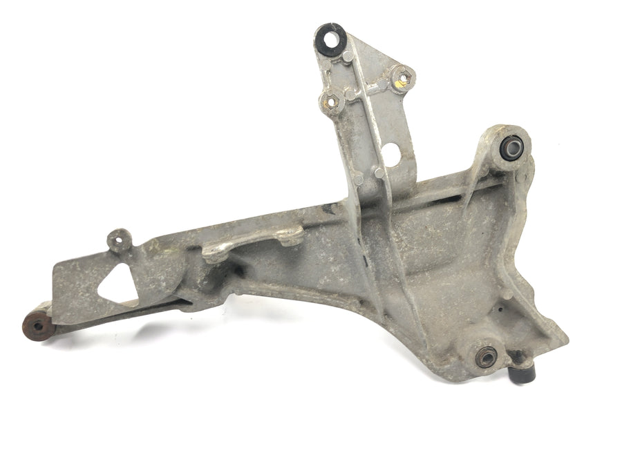 Honda ST 1100 SC26 Pan European [1990] - Footrest system left footrest holder