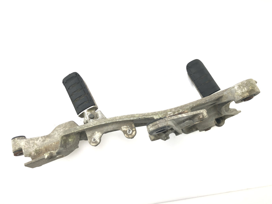 Honda ST 1100 SC26 Pan European [1990] - Footrest system left footrest holder