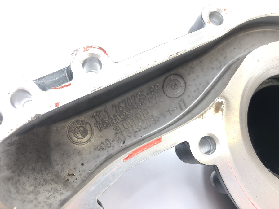 BMW K 1300 S K12S [2010] - water pump housing water pump cover