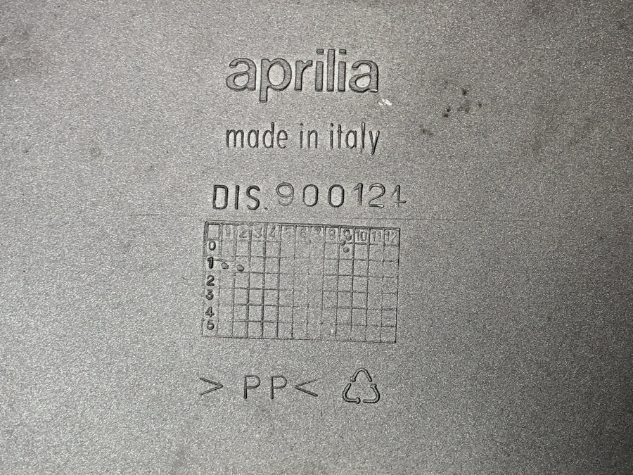 Aprilia RST 1000 Futura [2002] - couverture de revêtement à l'avant ci-dessous