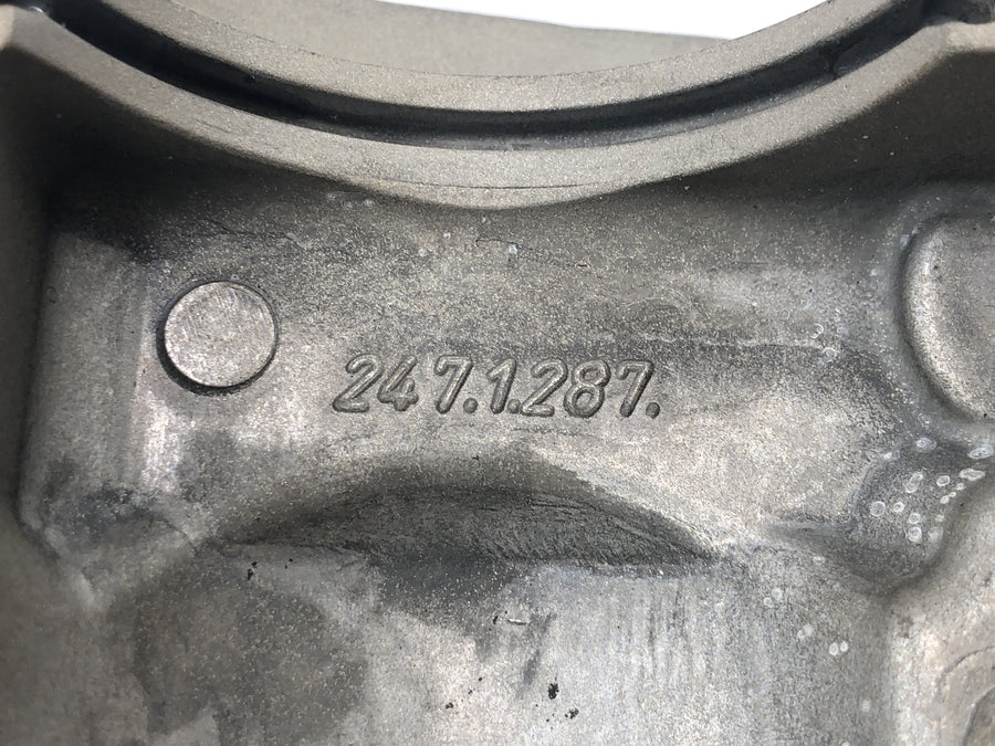 Ducati Multistrada 1200 S Touring [2009] - Valve cover front cylinder head cover