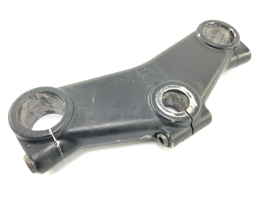 Ducati SL 600 Pantah [1982] - fork bridge at the top