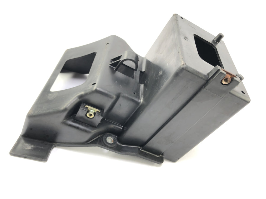 Kawasaki GPZ 1000 RX [1987] - Battery compartment