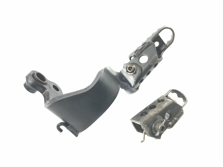 Yamaha XTZ 750 3LD [1989] - Driver footrests left and right