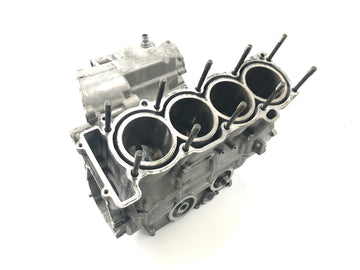 Yamaha YZF R1 RN04 [2001] - Bloc moteur carter moteur sans pistons