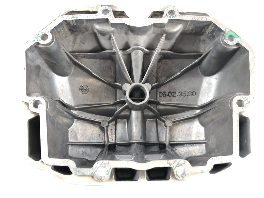 Moto Guzzi Norge 1200 [2006] - valve lid on the left