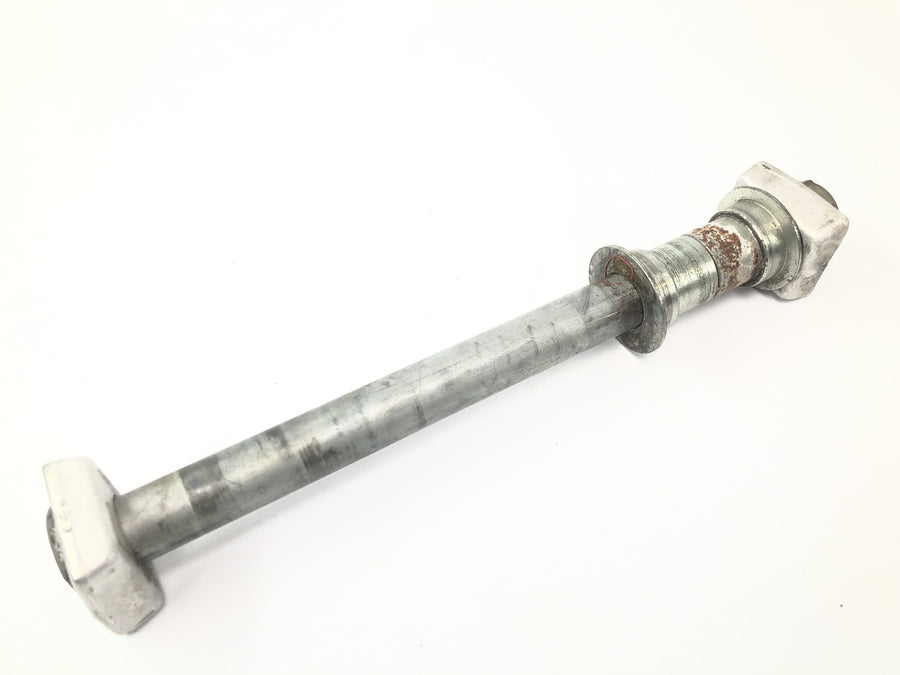 Husqvarna TE 610 E Dual H7 [1999] - Rear axle thru axle