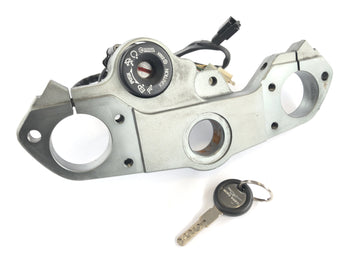 Moto Guzzi Norge 1200 [2006] - Tacho cockpit ignition lock tank lock for Gabelbrücke above CDI - 0