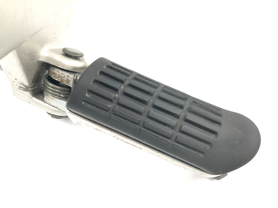 Honda VFR 800 FI RC46 [1999] - Footrest driver footrest footrest holder right