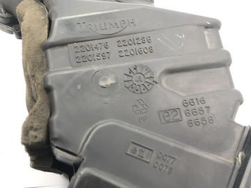 Triumph Tiger 955i 709EN [2003] - Boîtier de filtre à air boîtier de filtre à air de boîte à air - 0