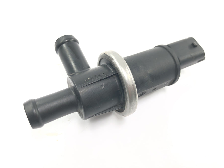 KTM 640 LC4 Prestige [2005] - Secondary air valve vacuum valve