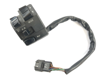 Ducati 1098 S H7 [2009] - handlebar fittings handlebar switch on the left