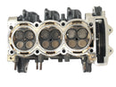 Triumph Speed Triple 1050 515NJ [2007] - cylinder head valve housing engine block-7