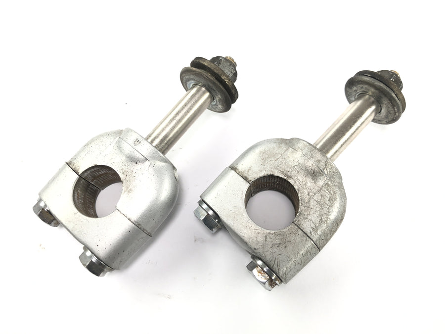 Honda XRV 750 Africa Twin RD04 [1990] - Handlebar brackets handlebar holder riser set pair